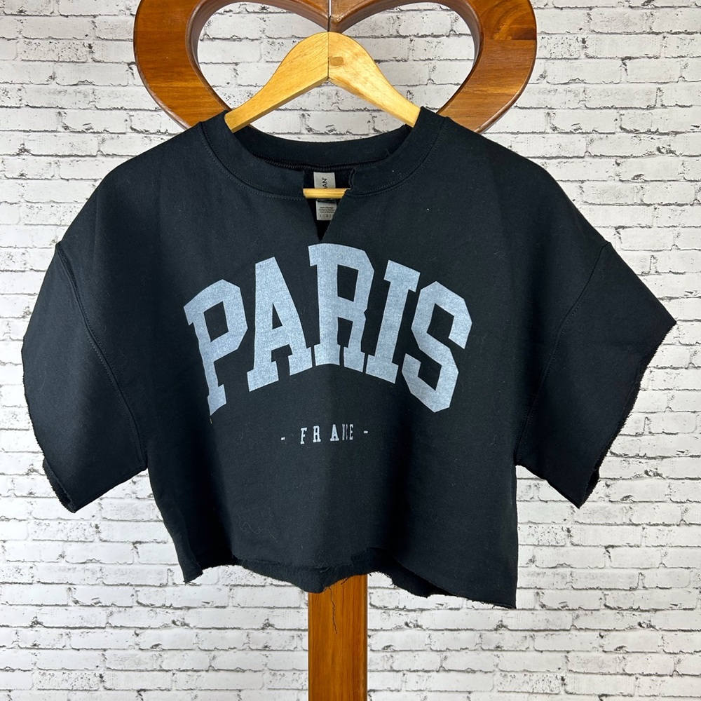 Gildan | Black Paris Cropped Short Sleeve Tee shirt cut sweatshirt size L